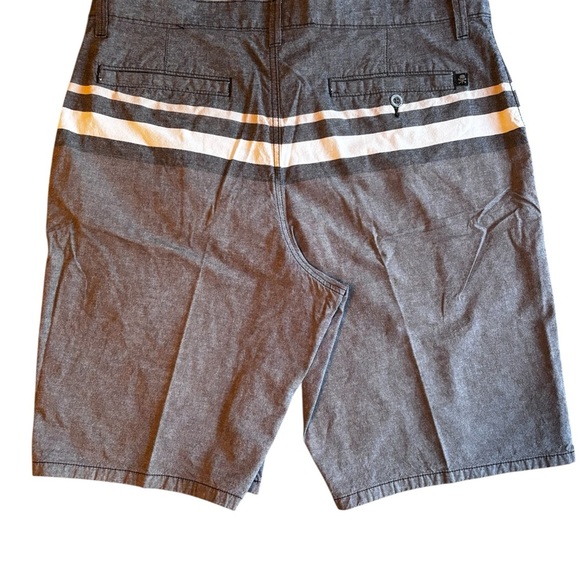 100% Cotton Tony Hawk Gray Flat Front Shorts Comfortable Design - Picture 2 of 8